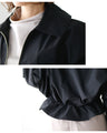 Create a tight waistline! A short-length outerwear 