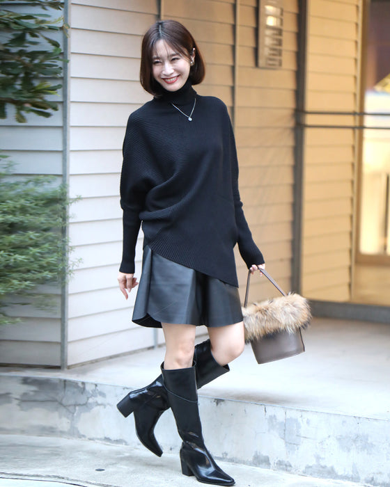 挑戦したい!大人のショーパンフェイクレザー素材