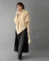 どんなボトムにも合う！1枚で細見えアシンメトリーニット