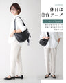 旅ショルダーバッグ　✓肩こり無し✓軽くて大容量✓シンプルデザイン