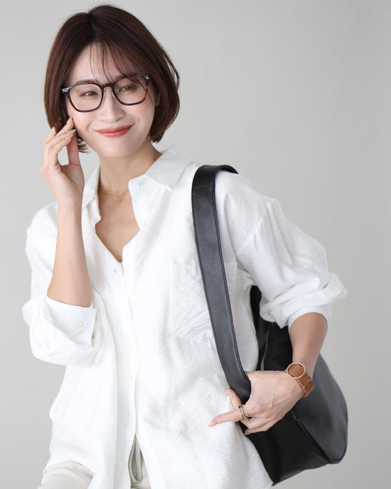 旅ショルダーバッグ ✓肩こり無し✓軽くて大容量✓シンプルデザイン