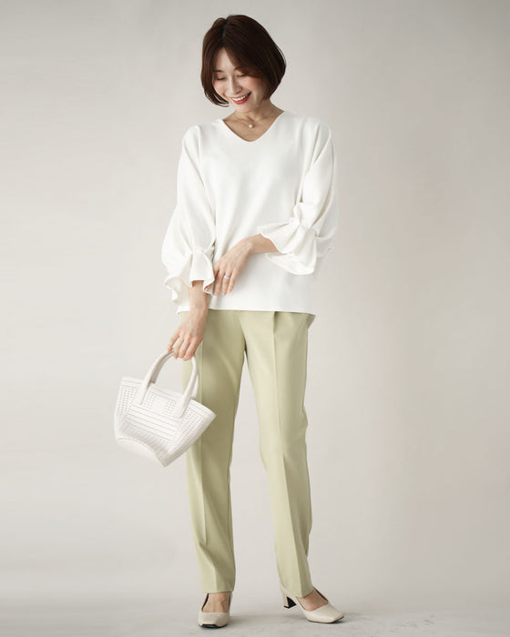 楽きれい!袖フリルトップスコーデ6選