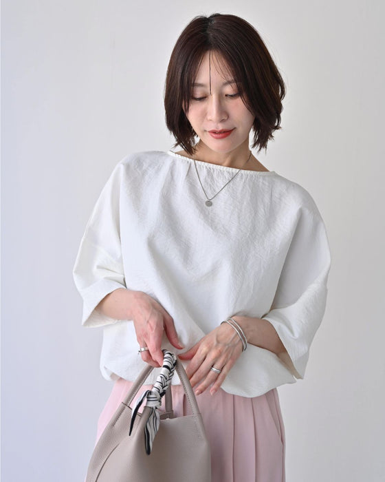 綺麗め×カジュアル ONとOFFの二刀流トップス