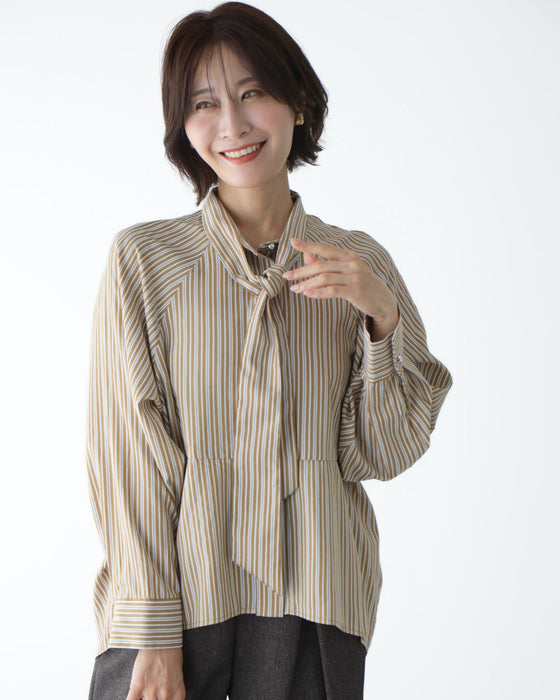 シャツ苦手さんへ 女っぽ好印象 ボウタイシャツ