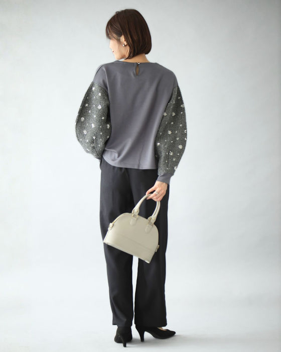 スパンコール袖 スエットなのに映える