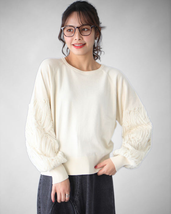 シンプル華やぎ服で 脱・普通コーデ