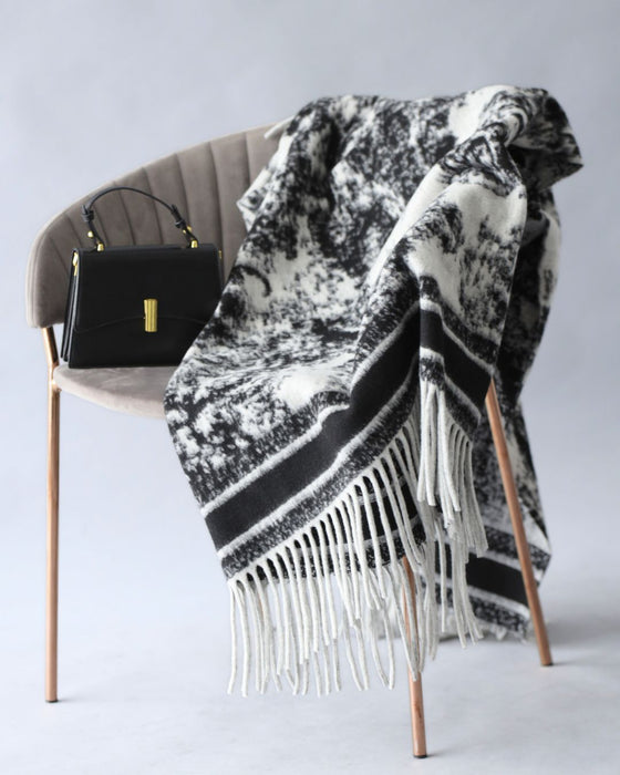 シンプルコーデがワンランクアップする