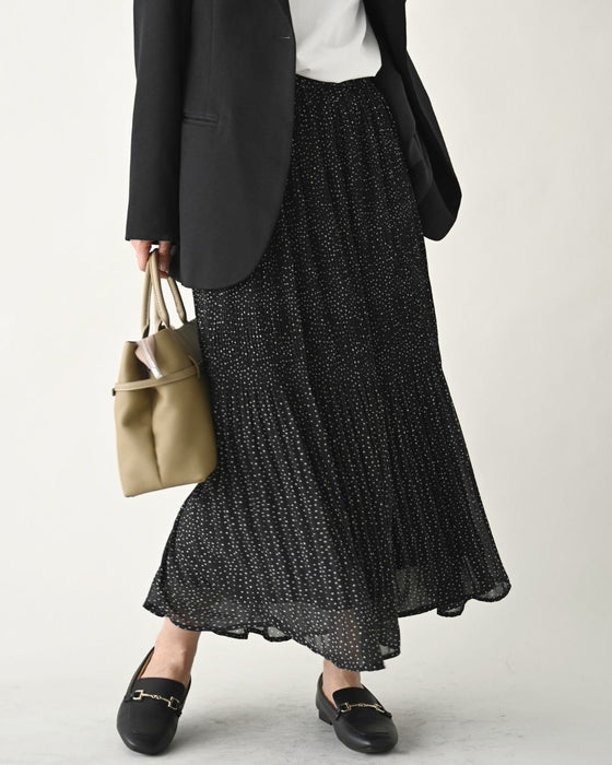 ヘビロテ決定！気分軽やかにプリーツスカート