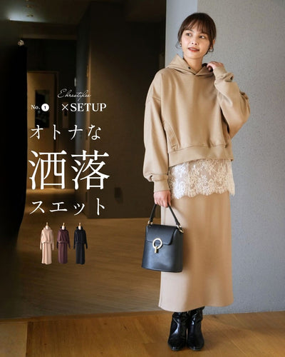 ベージュ