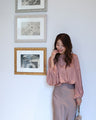 A casual yet gorgeous autumn look! A lustrous blouse set outfit