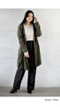 A sophisticated outerwear for the changing seasons. 