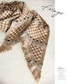 Gentle and enveloping fashion. 