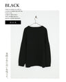 The cafe-style logo is stylish. Logo T-shirt. 