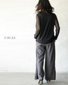 Be it the main piece or layered. Create an atmosphere with just one piece! Sheer top in black