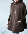 A cute knit for adults that will make you look slimmer with its long ribbed sleeves