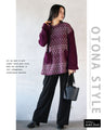 OTONA original. Makes every move feminine. A cozy knit top made of luxurious lace in purple