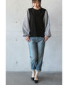 A cute and mature sleeve-conscious top with a sharp shape