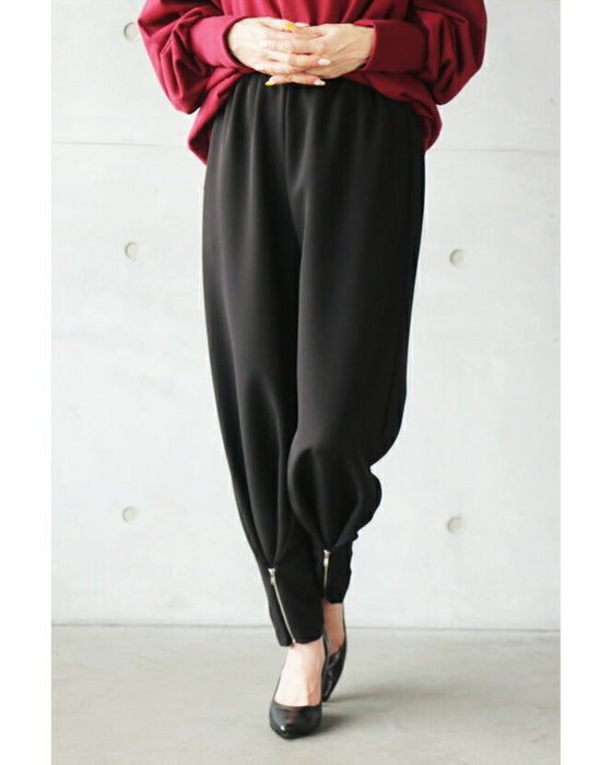 Cool, beautiful and stylish. Adult fun zipper pants