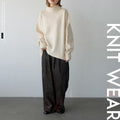 Lightweight and relaxed turtleneck with a modern silhouette