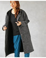 A knit coat with a mixed knit that doesn't look flat and can be worn like a cardigan