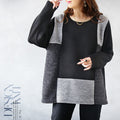 Relaxed fit yet slimming! Color-coordinated knitwear