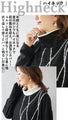 The wavy lines make your outfit look stylish! 