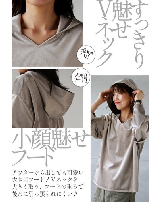 A glossy velour that is more than just casual. An original and elegant hoodie for adults.