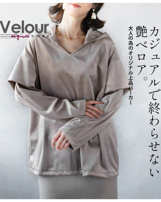A glossy velour that is more than just casual. An original and elegant hoodie for adults.