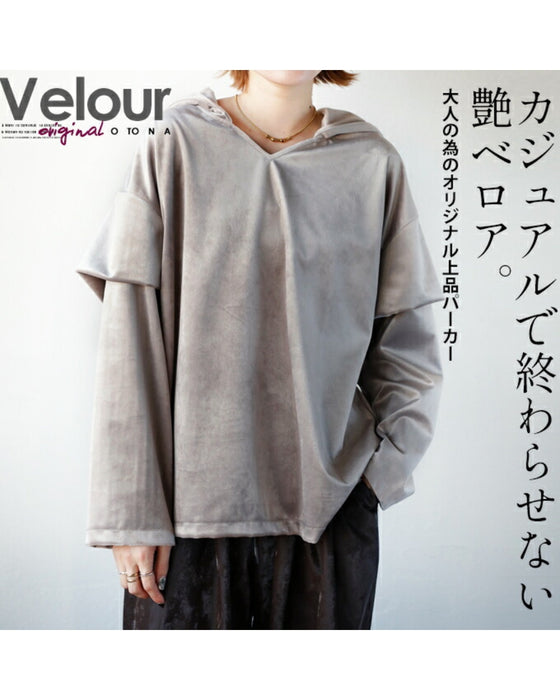 A glossy velour that is more than just casual. An original and elegant hoodie for adults.