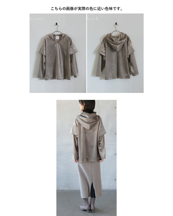 A glossy velour that is more than just casual. An original and elegant hoodie for adults.