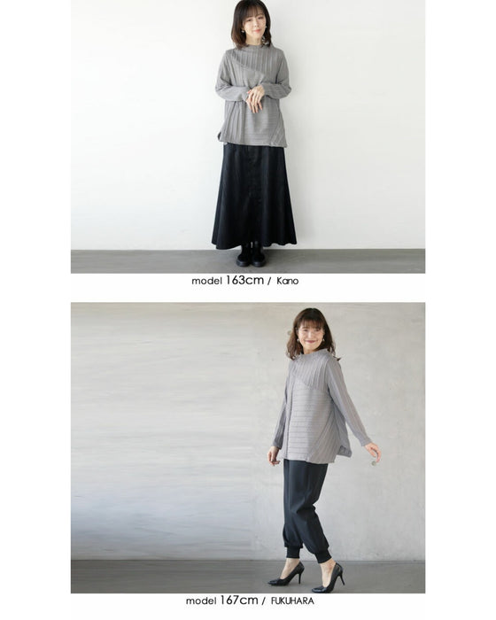 Exquisitely placed knitted look