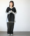 Oversized and slimming color scheme