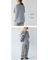 A crinkled shirred T-shirt that perfectly matches your personality
