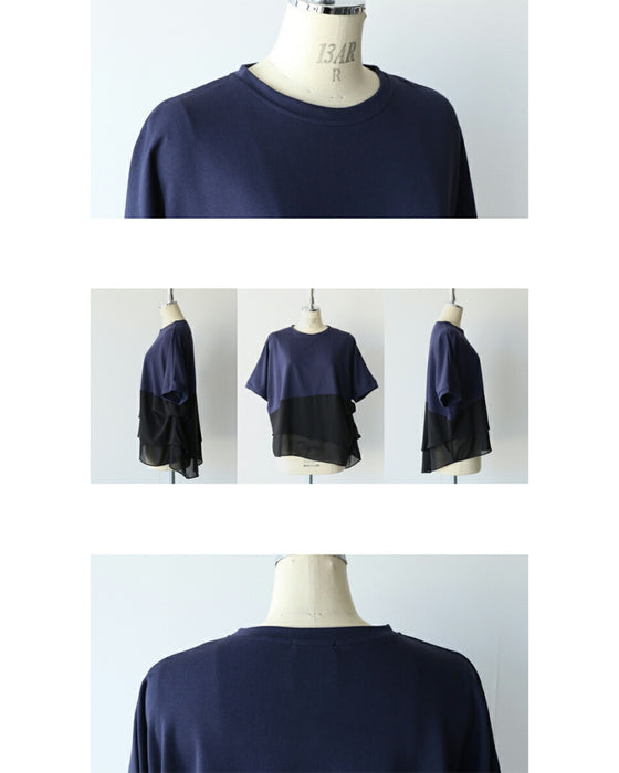 A top with different materials to enhance your style