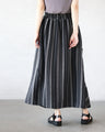Wrinkled random stripe skirt