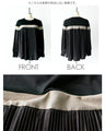 A stylish and stylish pleated top for adults