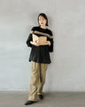 A stylish and stylish pleated top for adults