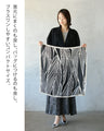 Classical mode scarf for adults