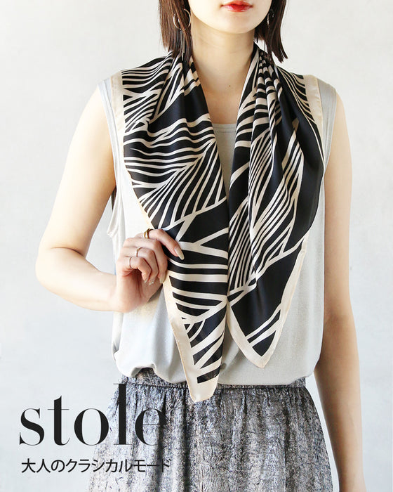 Classical mode scarf for adults