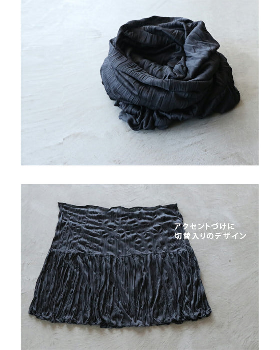 A fashionable and glamorous snood