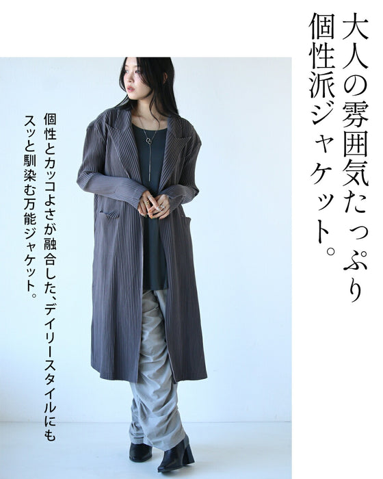 個性際立つ プリーツジャケット