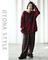 Checkered pants with a relaxed and classic look
