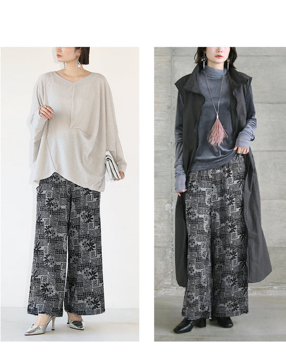 Stylish and stylish floral knit flare pants for adults
