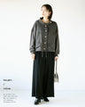 Stand-up collar with gold buttons for a comfortable fit