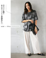 光を纏う。大人の箔プリントTシャツ