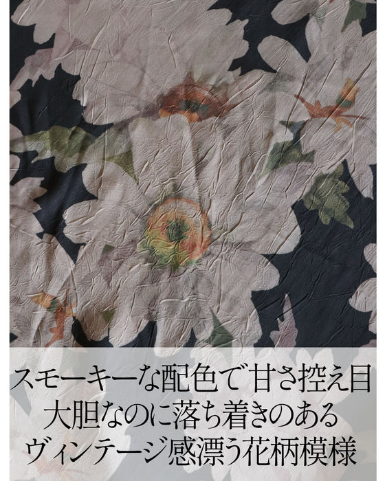 ヴィンテージな花柄を軽やかに纏う 大人のシアーフレアスカート