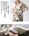 品よく大人の肌になじむ花柄シャツ