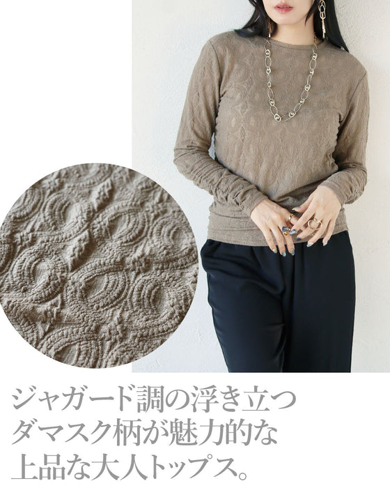 クシュっと、上品な表情をツクル立体柄トップス