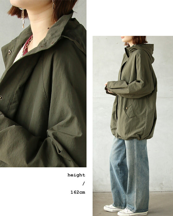 ラクに羽織ってこなれ見え 軽量×ゆったり高機能万能アウター