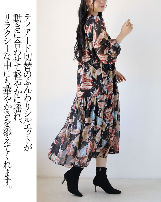 ドラマティックに華やぐ、大人の柄ワンピース
